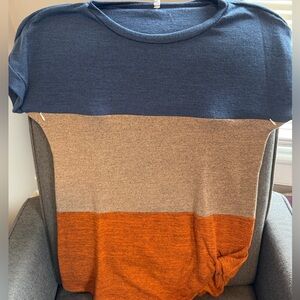 Colorblock Nursing Tee